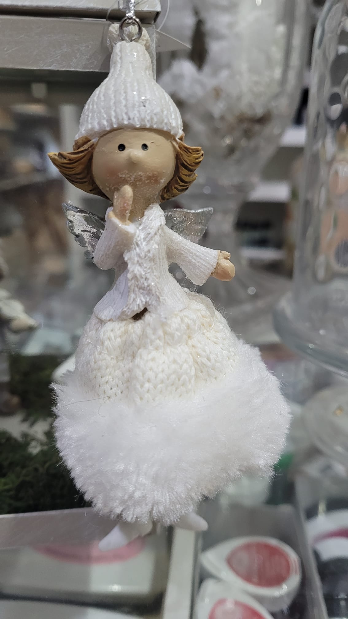 Figura navidad colgante angelita con falda de punto